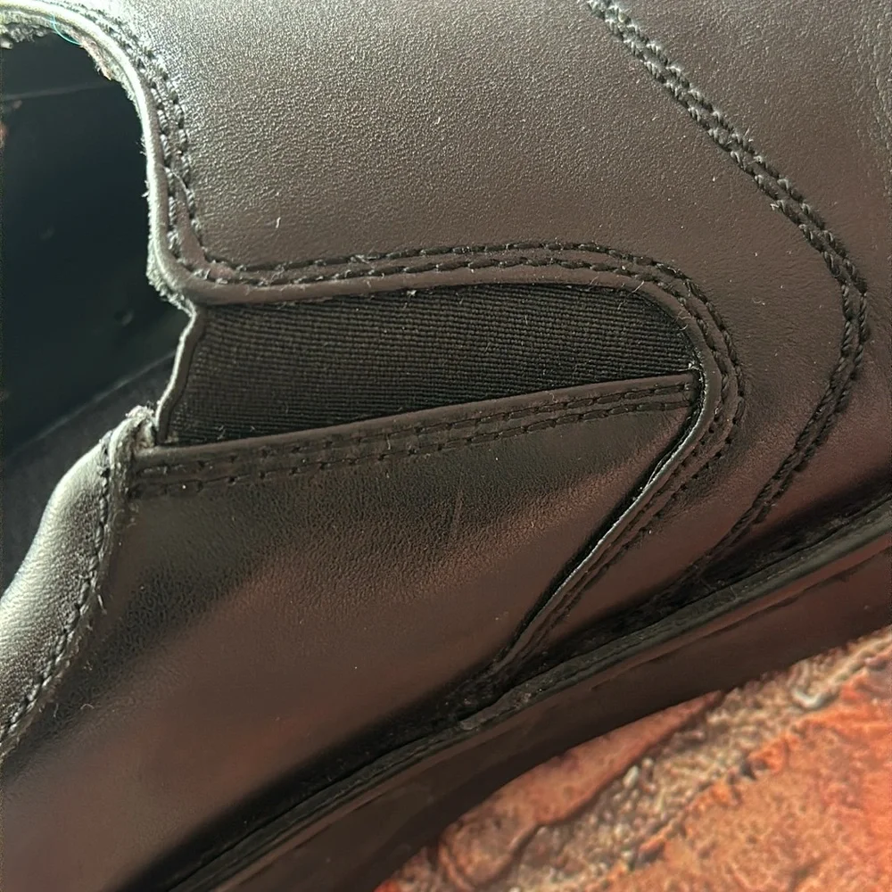 DREW Men's Black Leather Slip-On Shoes, Size 9.5N narrow